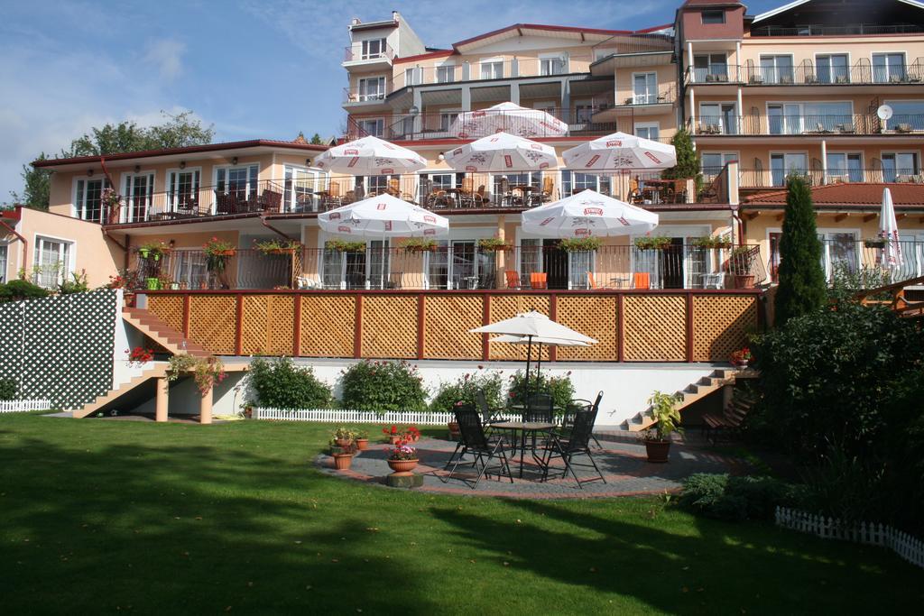 Hotel Eva Mrągowo Esterno foto