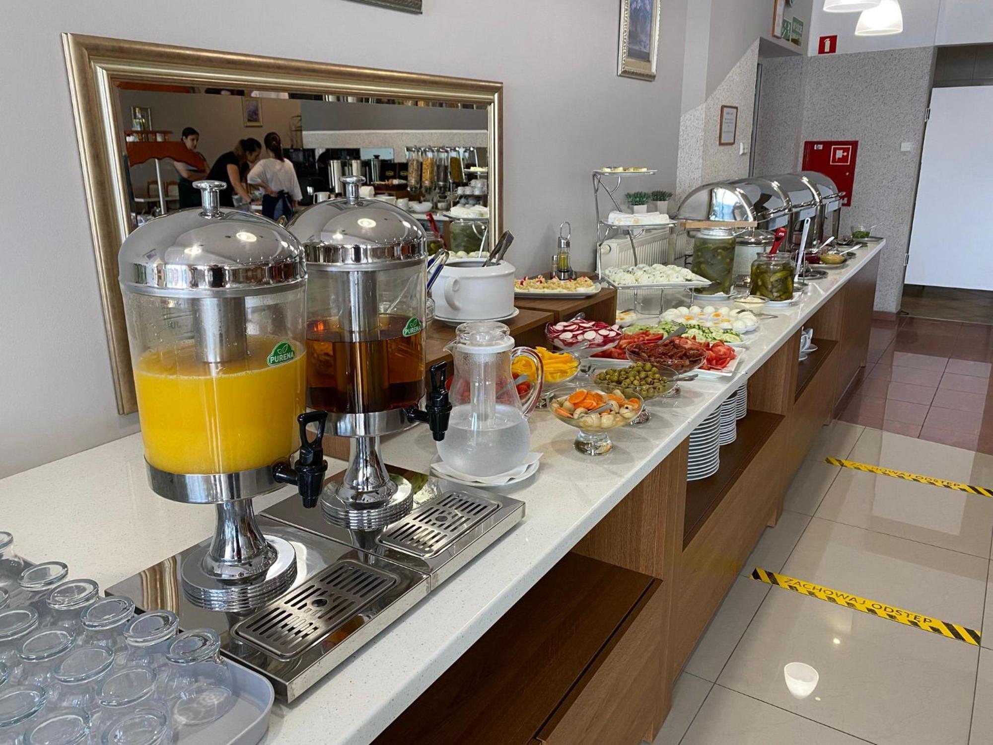 Hotel Eva Mrągowo Esterno foto