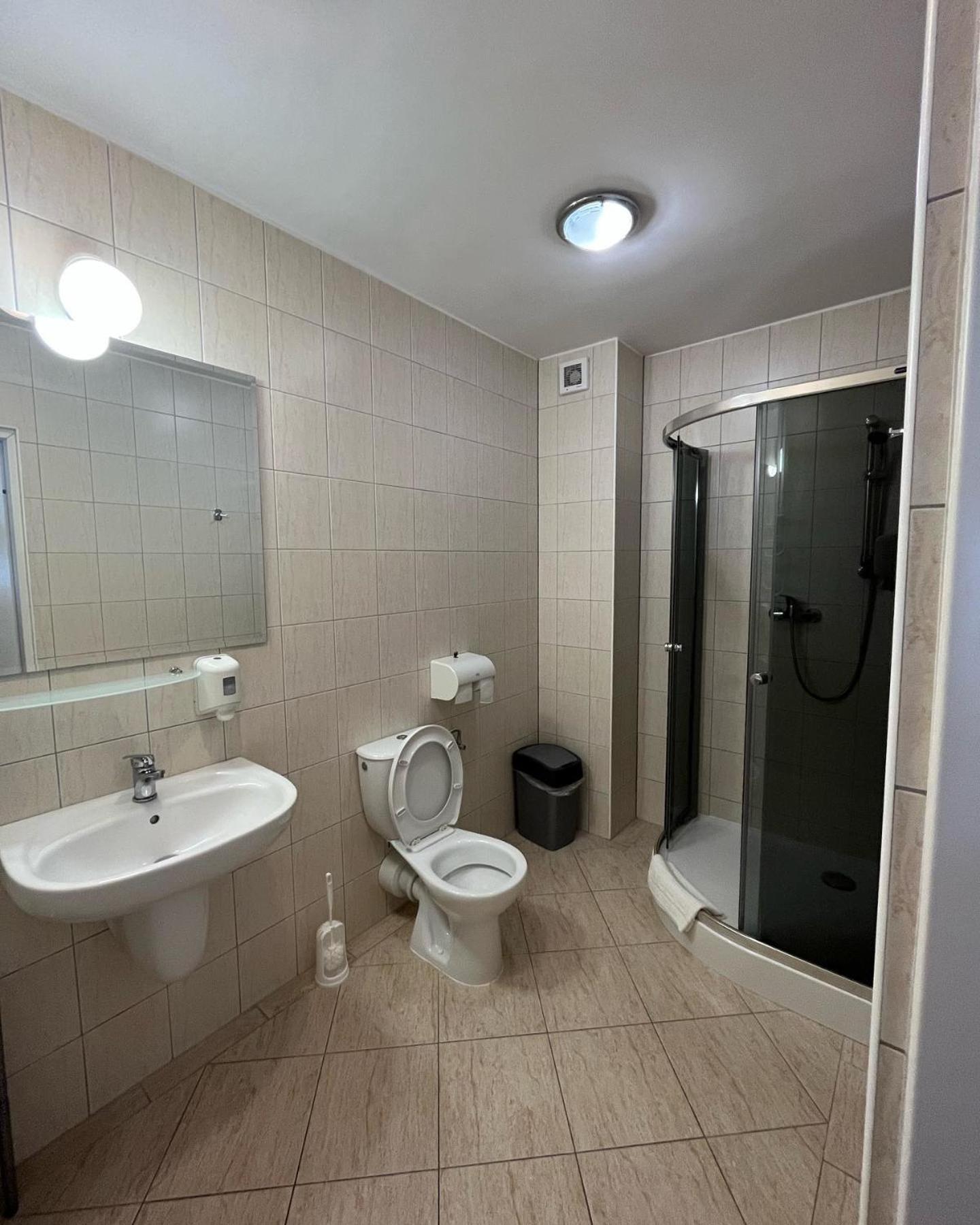 Hotel Eva Mrągowo Esterno foto