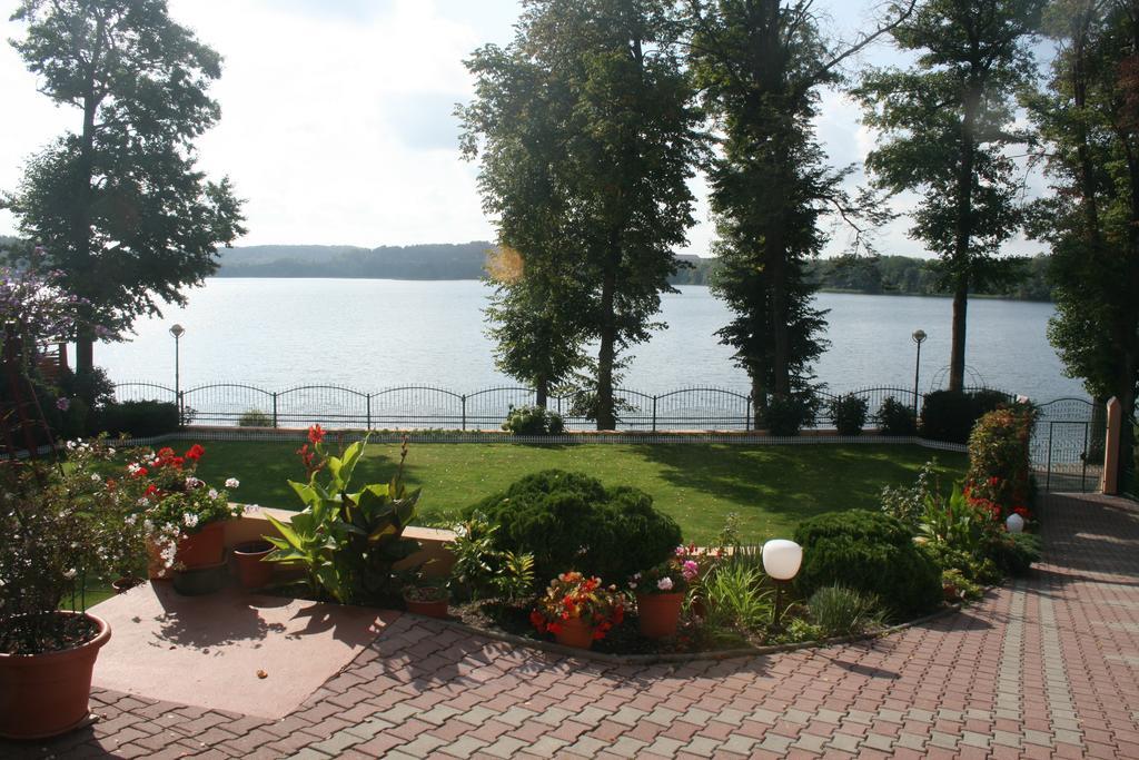 Hotel Eva Mrągowo Esterno foto