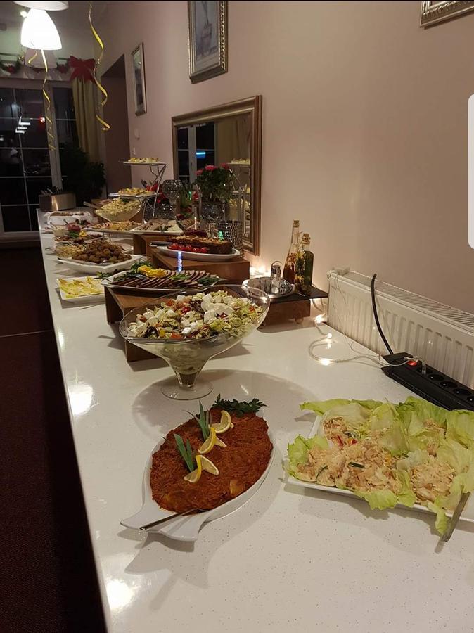 Hotel Eva Mrągowo Esterno foto